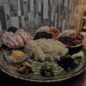 蟹,セイコガニ,香箱蟹,雌蟹,メガニ,ズワイガニ,猫,