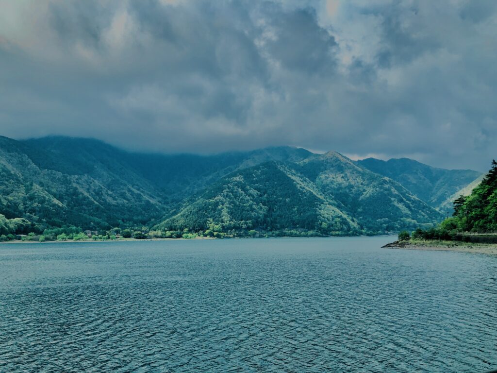 富士五湖,河口湖,西湖,富士箱根伊豆国立公園,富士山,山梨県,森,風景,景観,絶景,