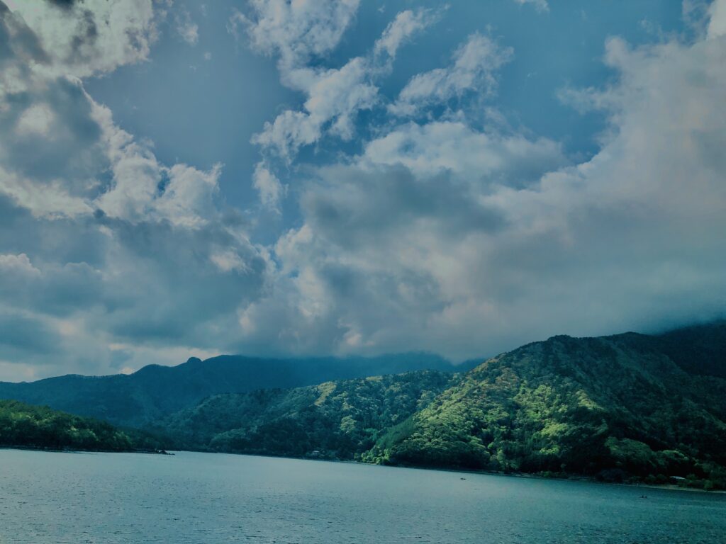 富士五湖,河口湖,西湖,富士箱根伊豆国立公園,富士山,山梨県,森,風景,景観,絶景,