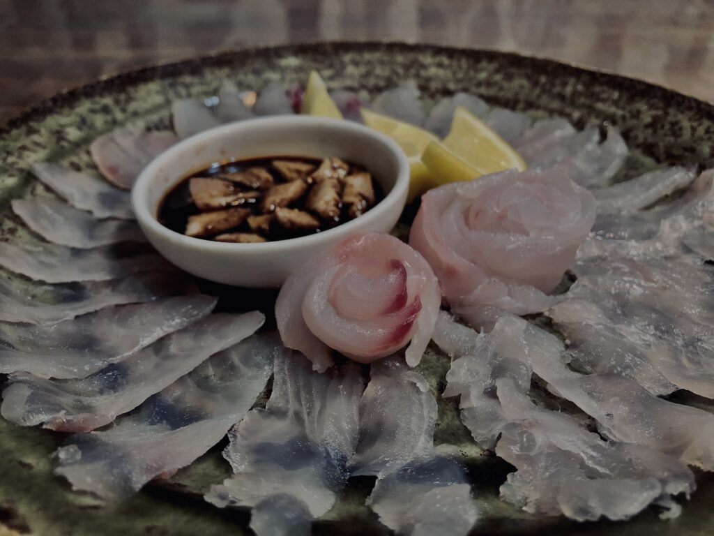 カワハギ,刺身,薄造り,肝醤油,レモン,和食,
