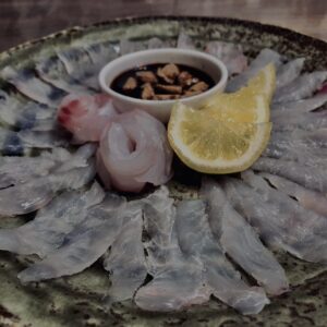 カワハギ,刺身,薄造り,肝醤油,レモン,和食,