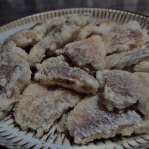 魚唐揚げ,魚料理,揚げ物,和食,うろこ揚げ,根魚,